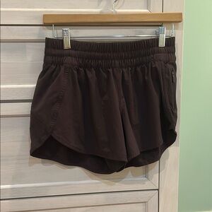 Lululemon Athletica Brown Athletic Shorts Lightweight Moisture-Wicking